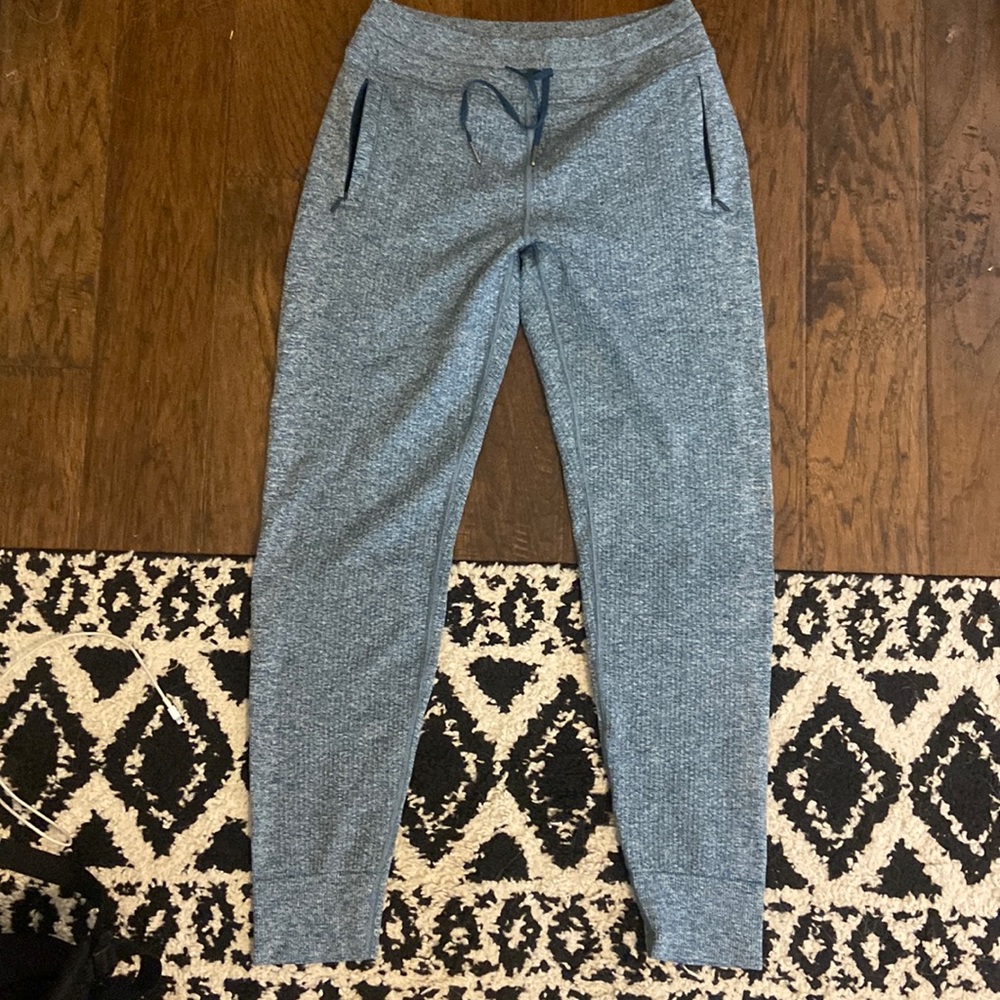 Lululemon joggers